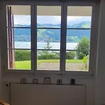 Wunderschoene Mit Privatstrand Villa