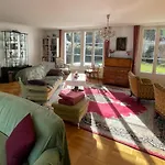 Wunderschoene Mit Privatstrand Villa *