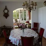 Villa Wunderschoene Mit Privatstrand *