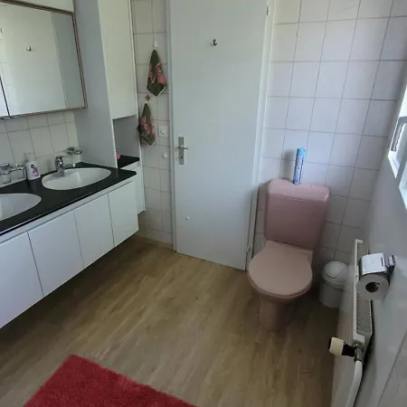 Wunderschoene Mit Privatstrand