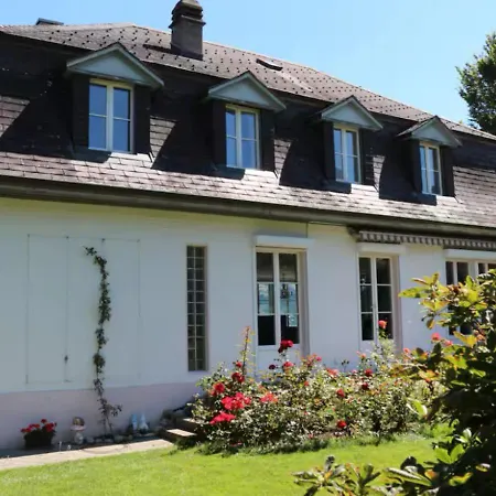 Wunderschoene Mit Privatstrand Spiez