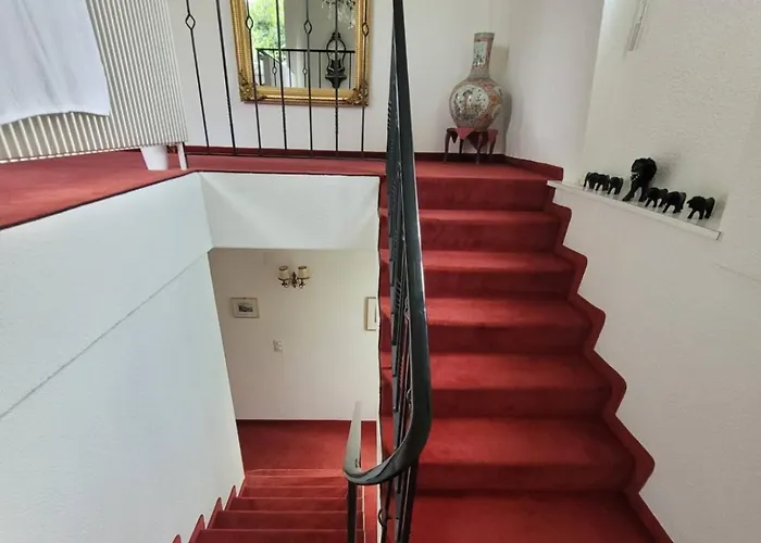 Wunderschoene Mit Privatstrand * Spiez